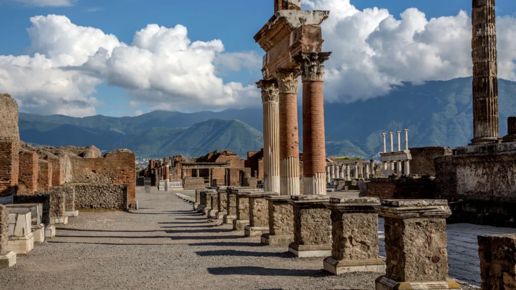 Qué ver en Nápoles Un recorrido por los lugares más fascinantes de la ciudad